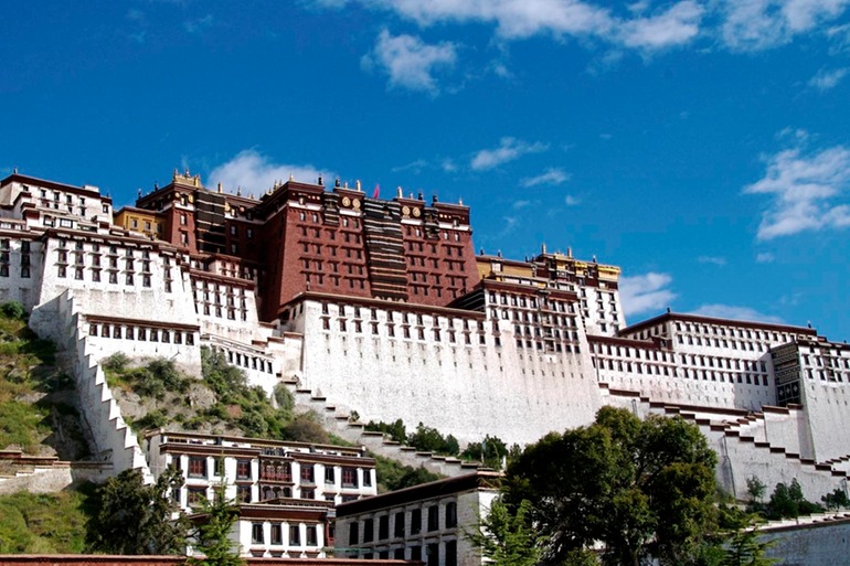 Leaving Potala Palace