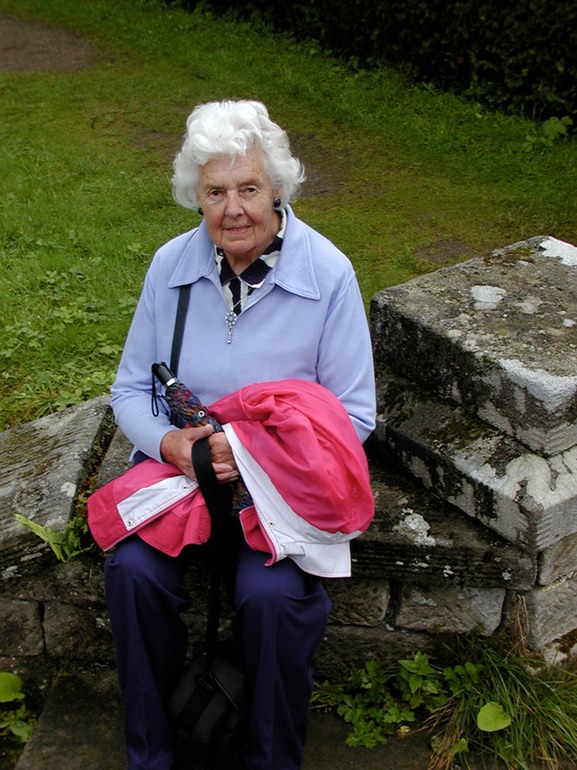 Peggy in Chatsworth Gardens